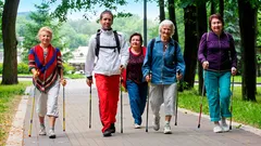 Nordic Walking ist nicht nur für Skandinavier: ein tolles Alltags-Workout